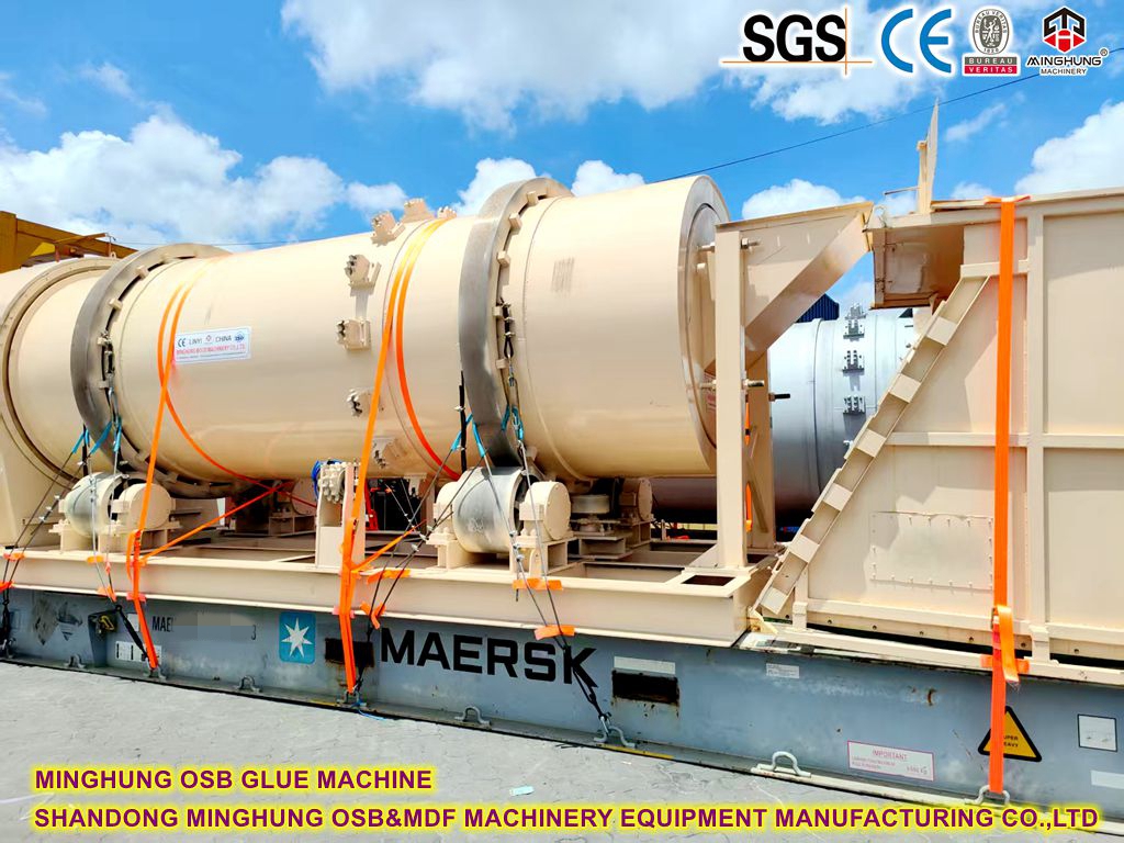MINGHUNG OSB glue blender loading MINGHUNG Carregamento do misturador de cola OSB