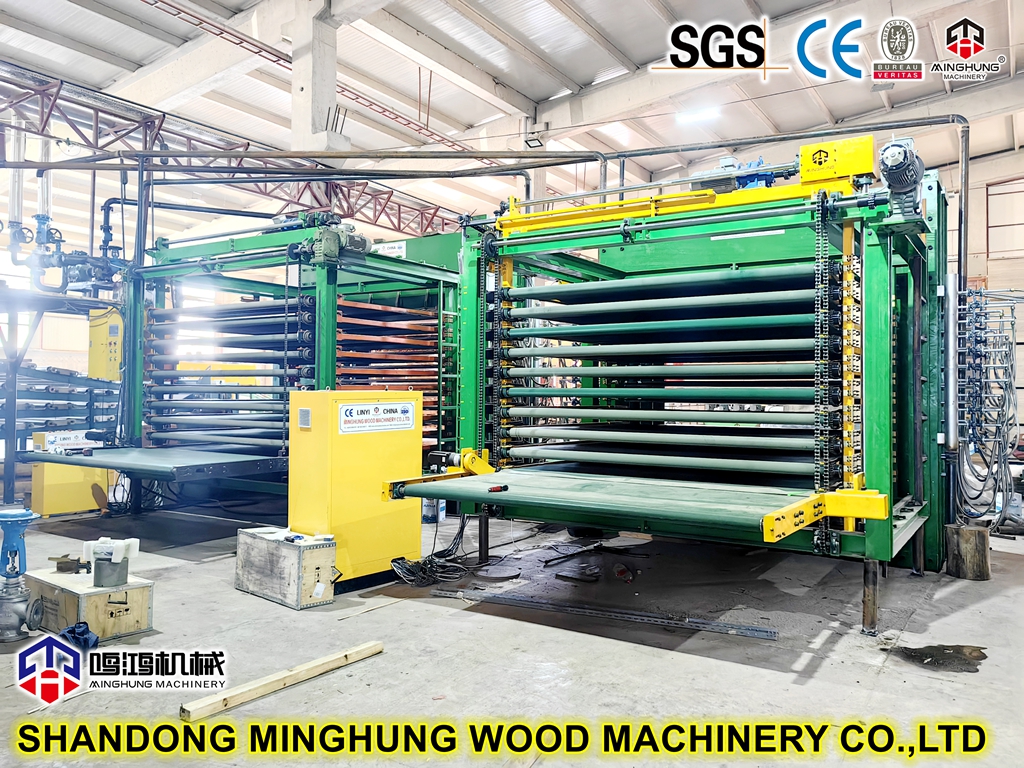 Máquina de prensagem a quente de compensado antiderrapante