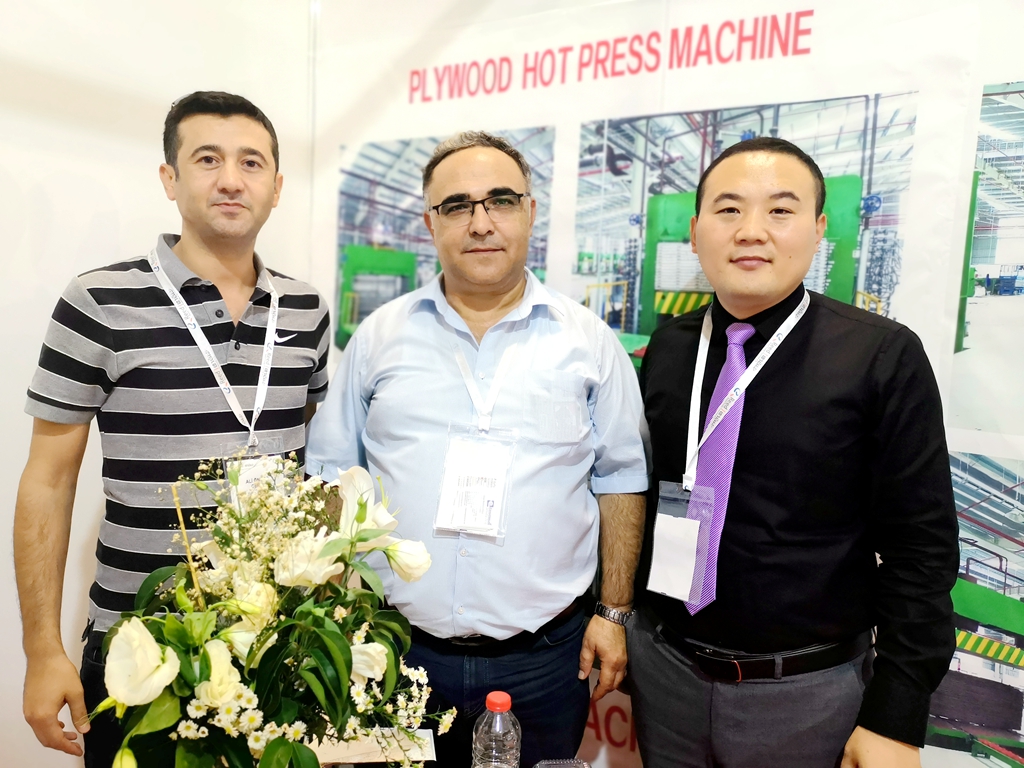 MINGHUNG cliente