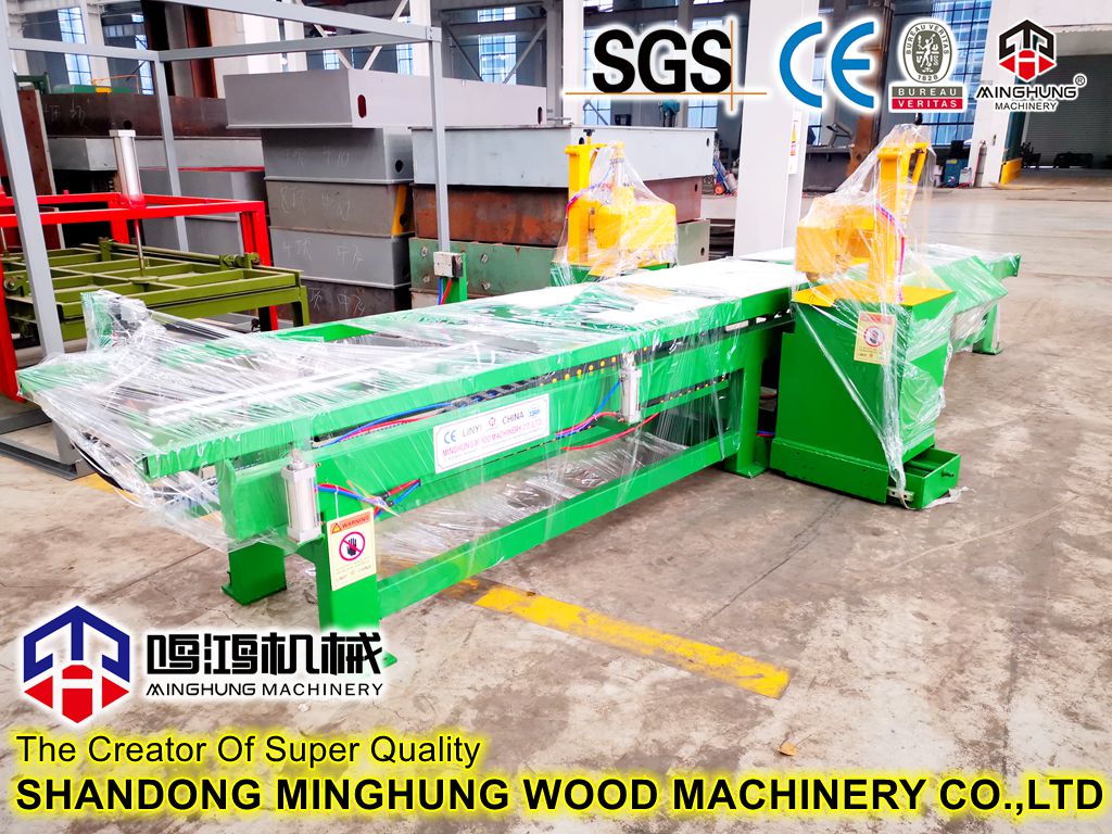 Máquina de cortar madeira compensada