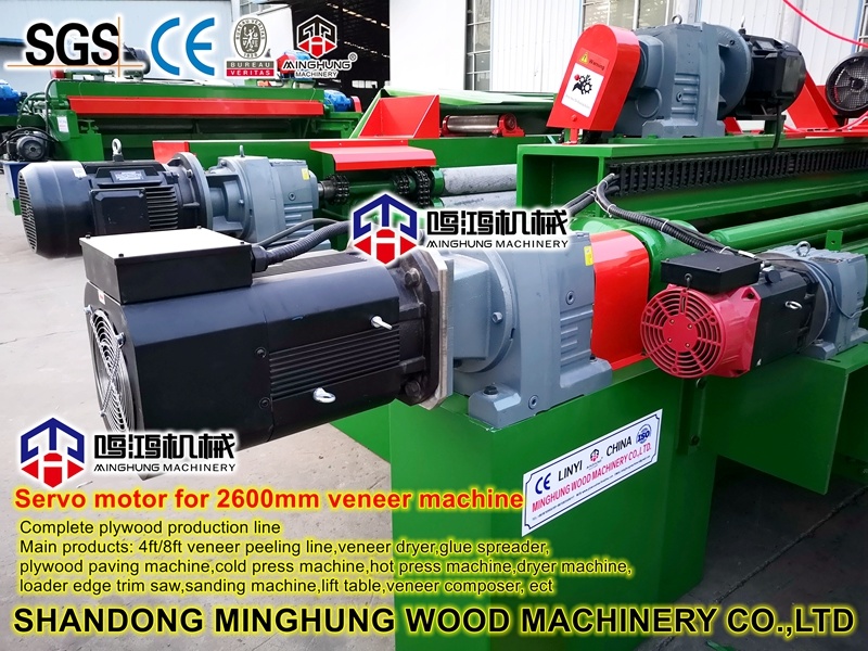 Torno descascador sem fuso de 2700 mm