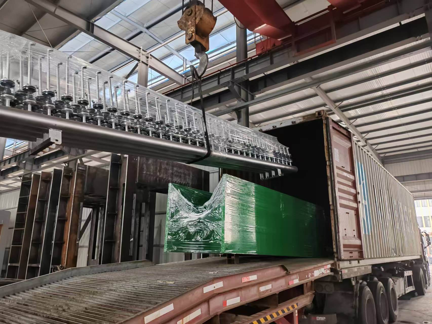 carregamento automático da máquina de prensagem a quente